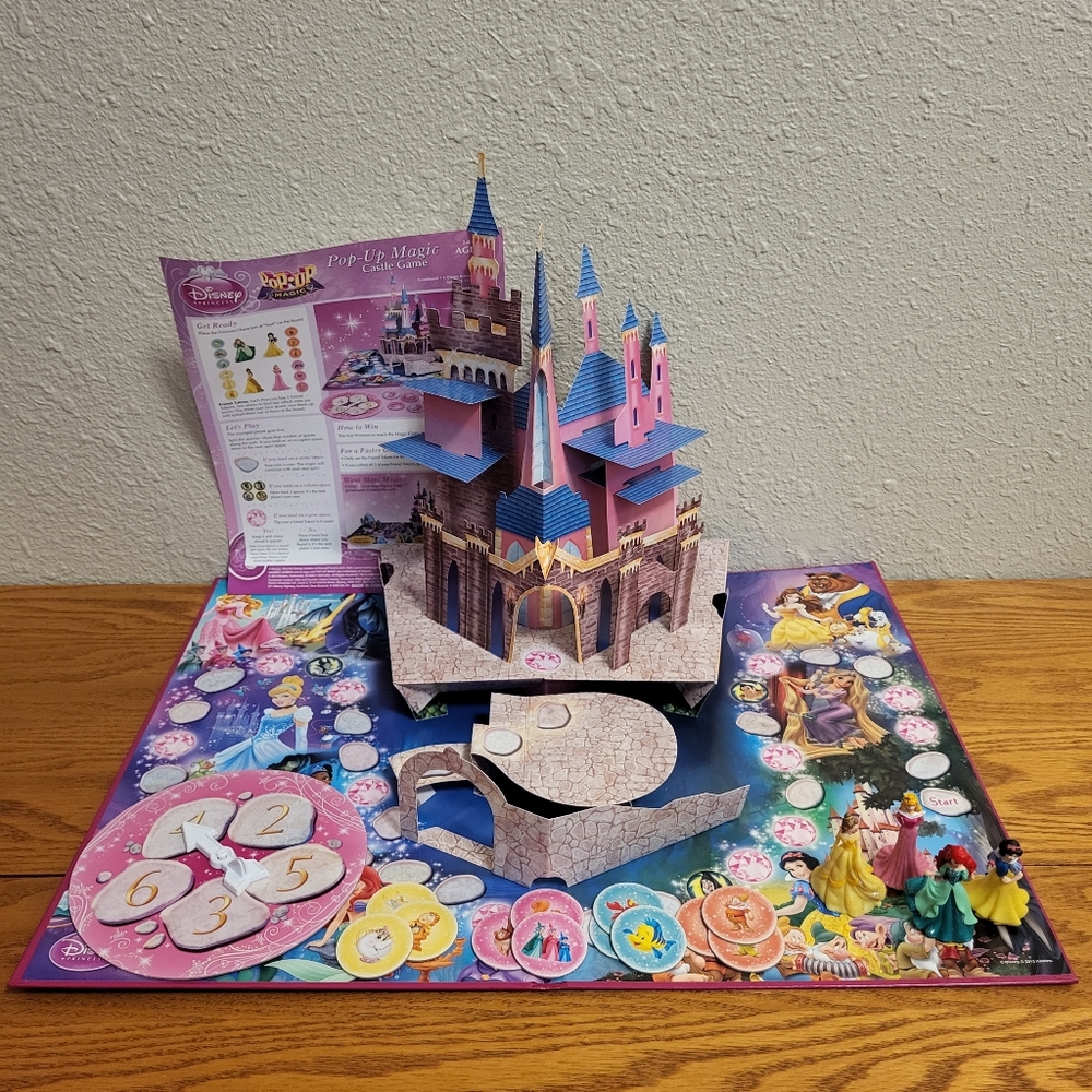 Disney Princess Pop-Up Magic Castle Game - Picture 2 of 13